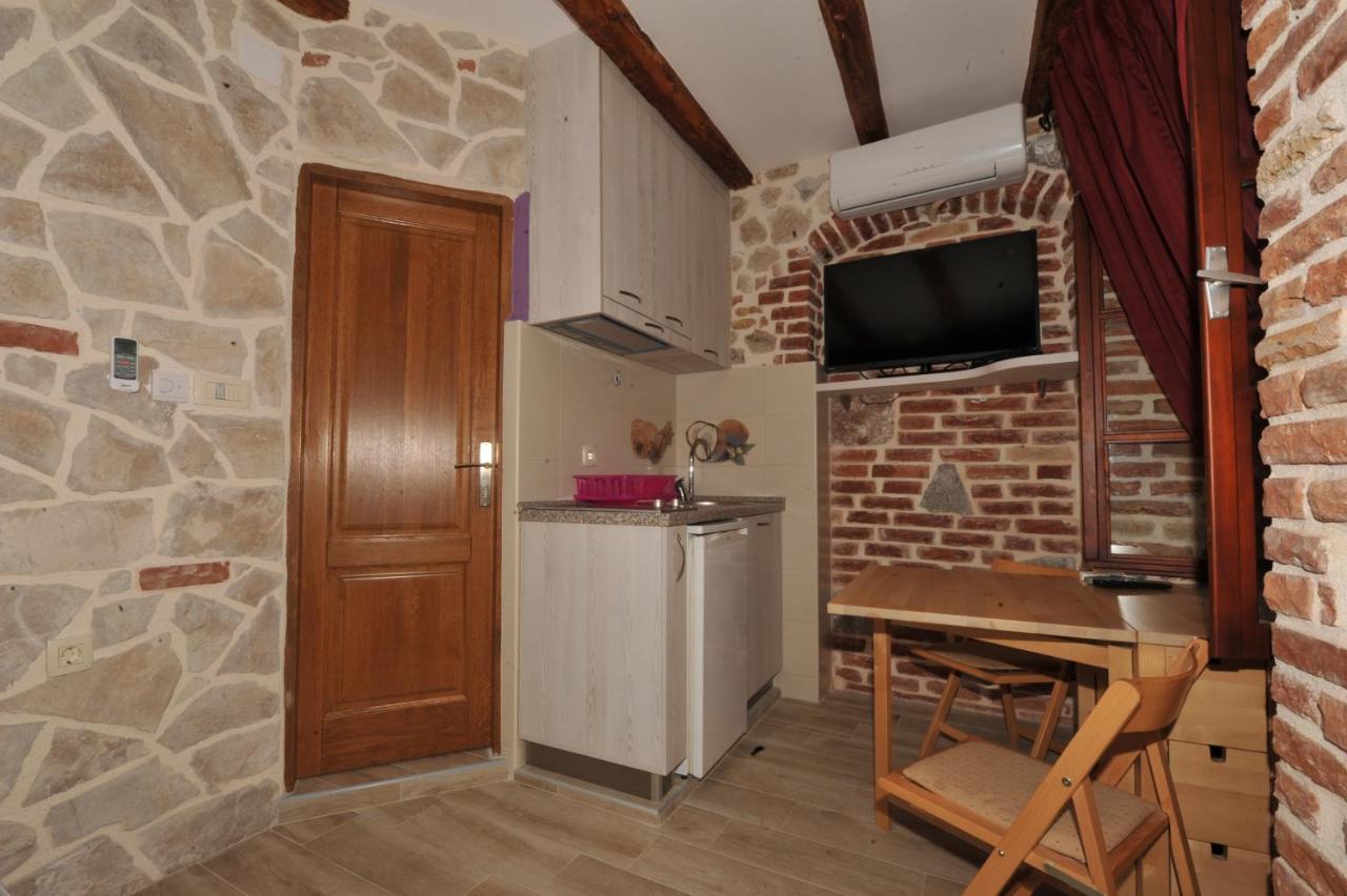 Apartments Dukic Κότορ Εξωτερικό φωτογραφία