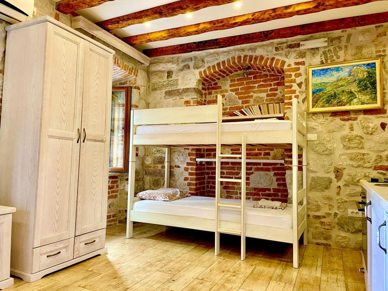 Apartments Dukic Κότορ Εξωτερικό φωτογραφία