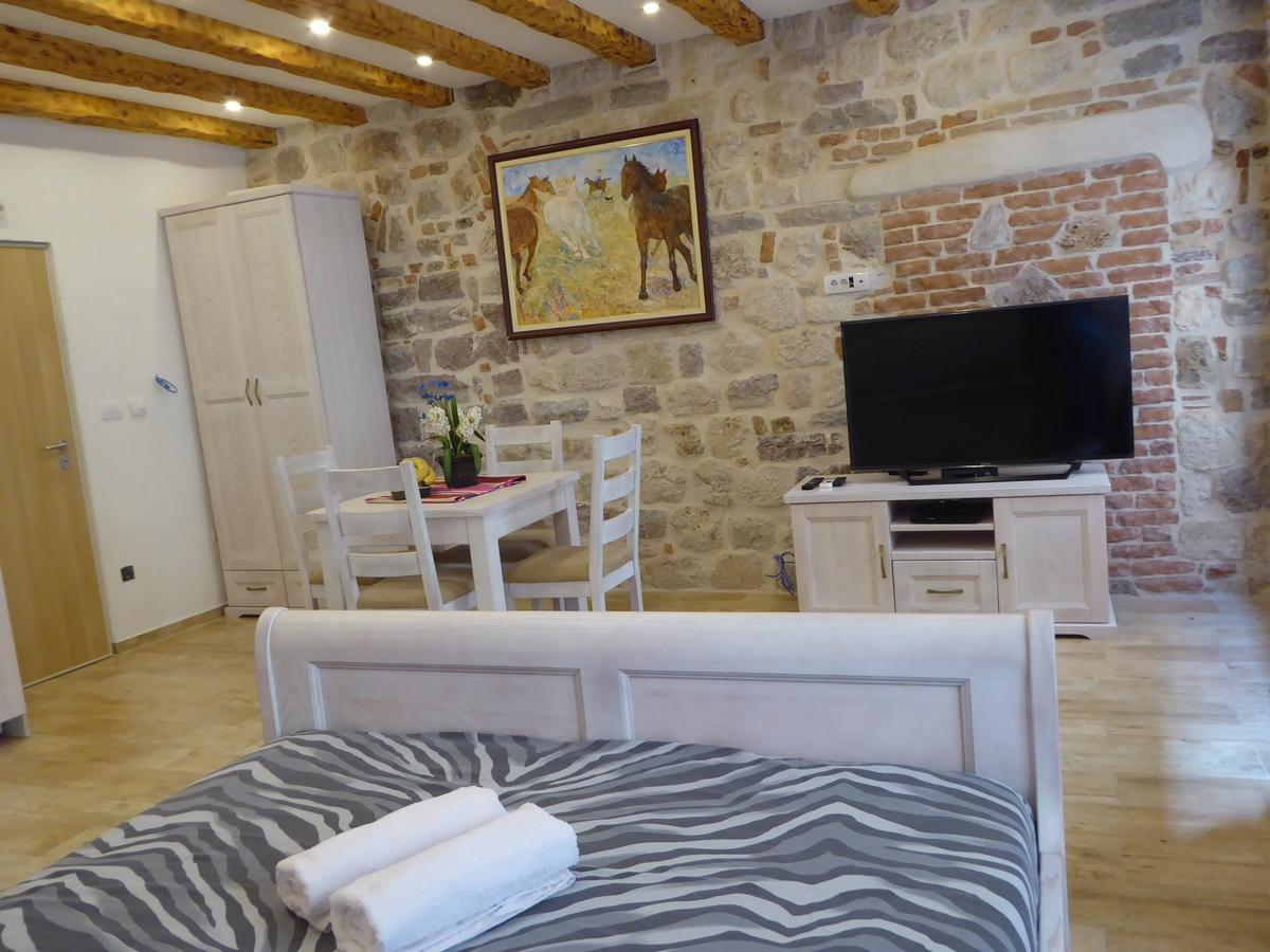 Apartments Dukic Κότορ Εξωτερικό φωτογραφία